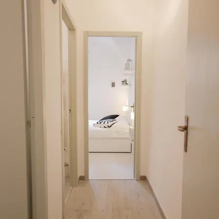 Apartment Oltrarno Charm Florence
