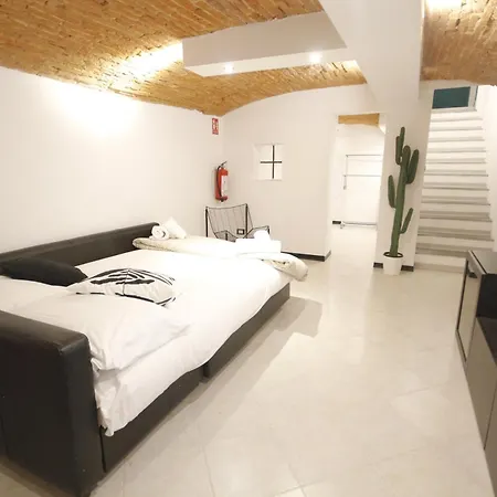 Oltrarno Charm Apartment