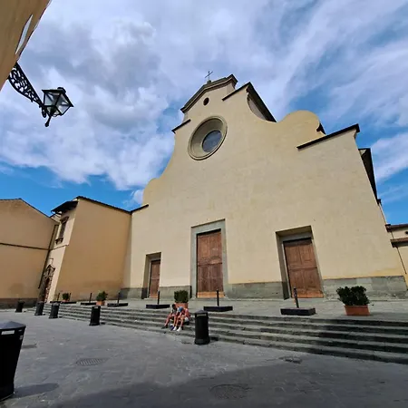 Oltrarno Charm *